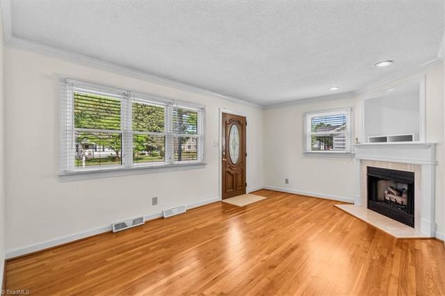 2706 Richard Street, Greensboro, NC 27405