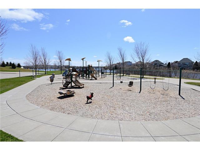 12681 Erskin Street NE, Blaine, MN 55449