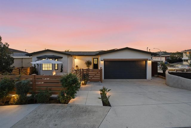 3692 Princeton Avenue, San Diego, CA 92117