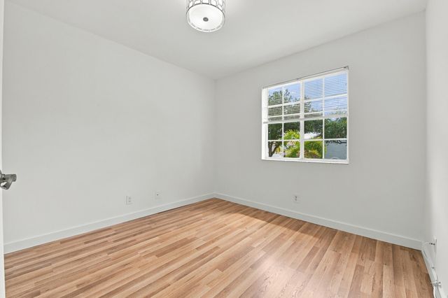 4441 SW 11th Place, Deerfield Beach, FL 33442
