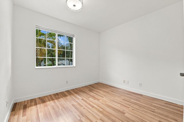 4441 SW 11th Place, Deerfield Beach, FL 33442