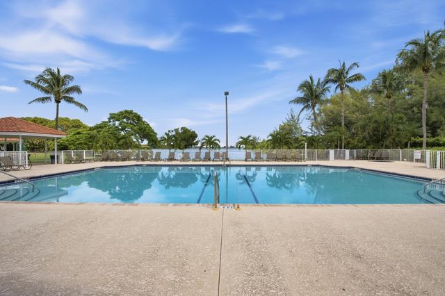 4441 SW 11th Place, Deerfield Beach, FL 33442
