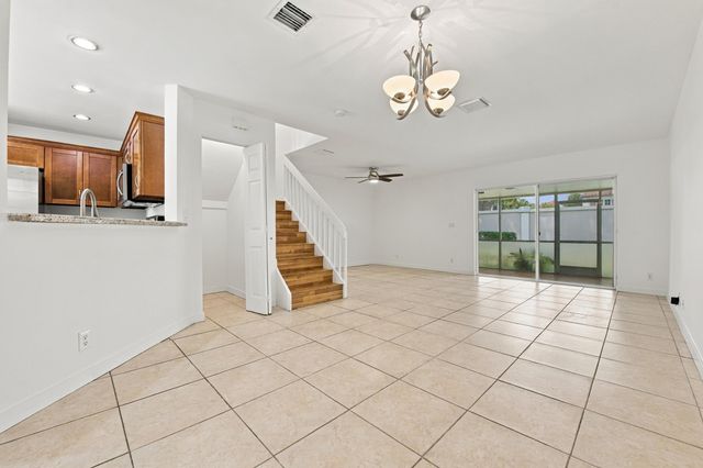 4441 SW 11th Place, Deerfield Beach, FL 33442