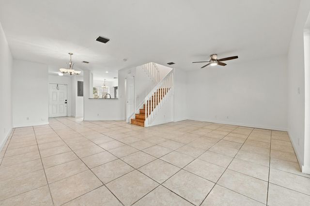 4441 SW 11th Place, Deerfield Beach, FL 33442