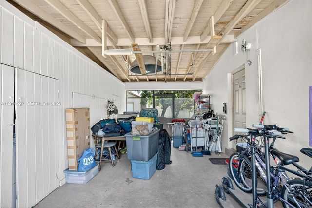 9430 Easter Rd, Cutler Bay, FL 33157