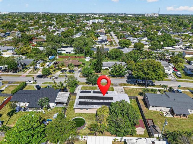 9430 Easter Rd, Cutler Bay, FL 33157