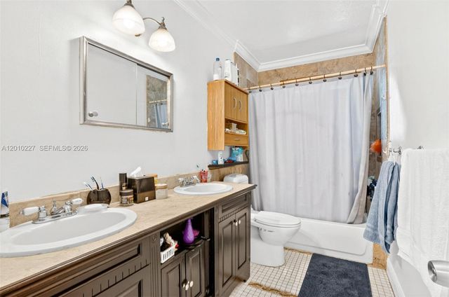 9430 Easter Rd, Cutler Bay, FL 33157