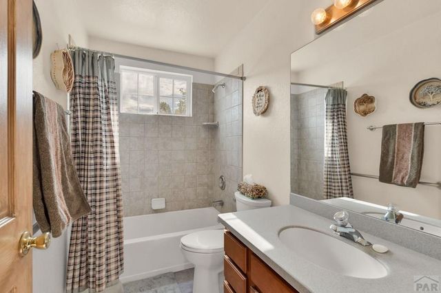 1 Hardwick Court, Pueblo, CO 81005