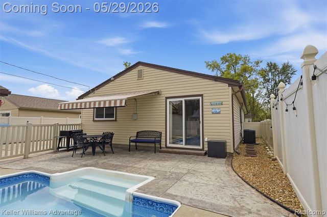 34540 Barton Street, Westland, MI 48185