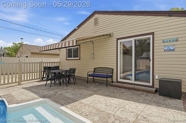 34540 Barton Street, Westland, MI 48185