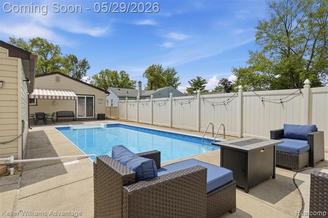 34540 Barton Street, Westland, MI 48185