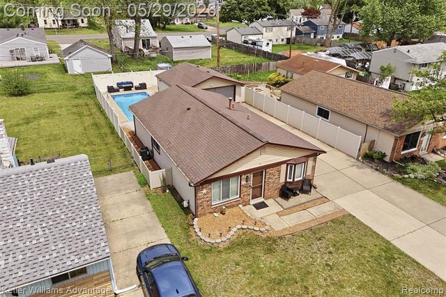 34540 Barton Street, Westland, MI 48185
