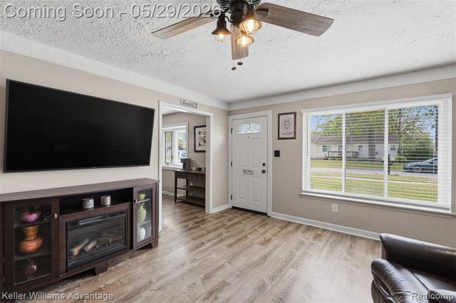 34540 Barton Street, Westland, MI 48185