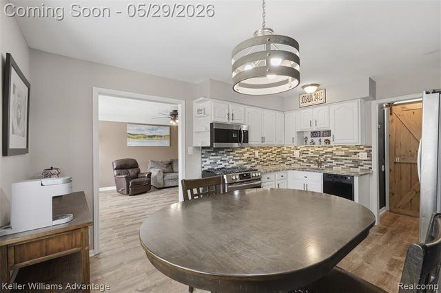 34540 Barton Street, Westland, MI 48185
