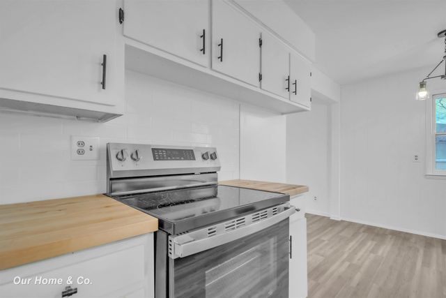 4637 S Gregory Street, Buena Vista Twp, MI 48601