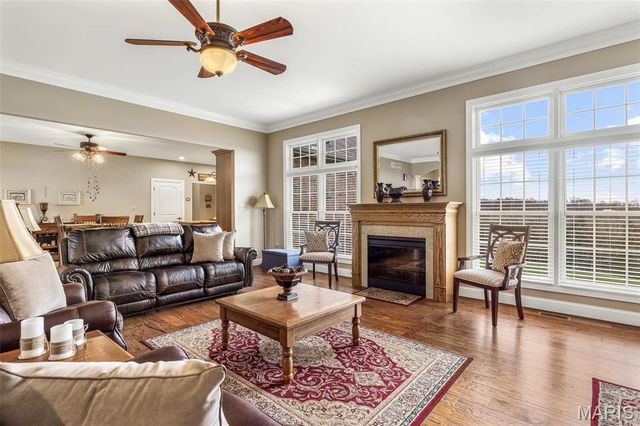 912 Wellington Ridge, Festus, MO 63028