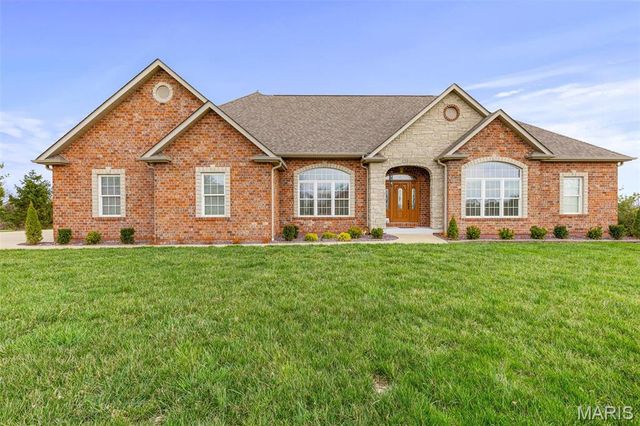 912 Wellington Ridge, Festus, MO 63028