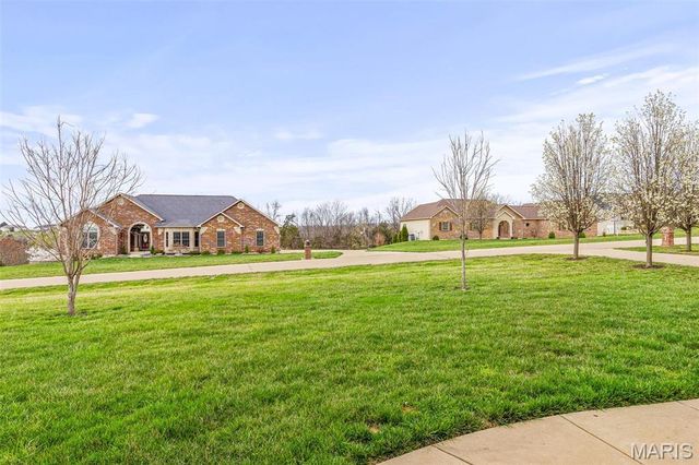 912 Wellington Ridge, Festus, MO 63028