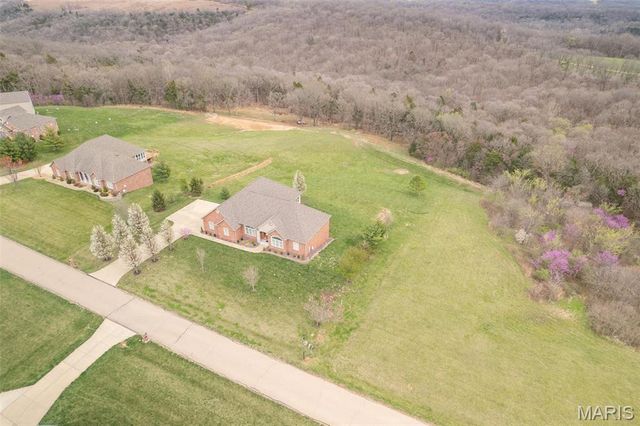 912 Wellington Ridge, Festus, MO 63028