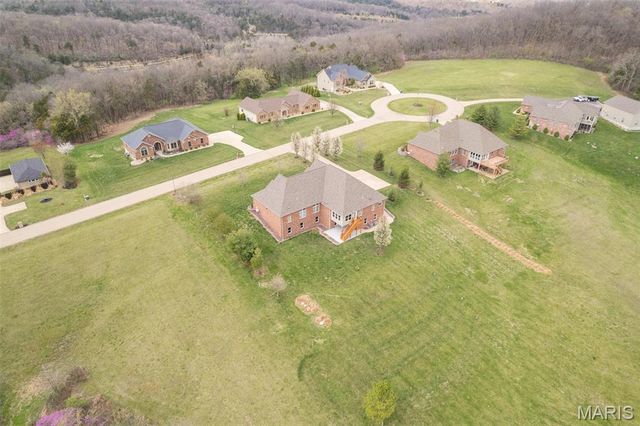 912 Wellington Ridge, Festus, MO 63028