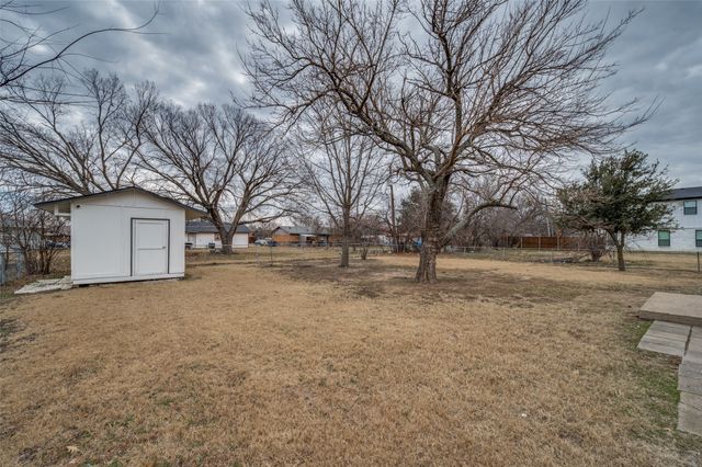 228 E Park Street, Little Elm, TX 75068
