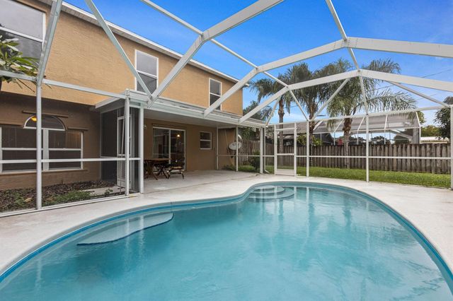 2452 SE Victory Avenue, Port St Lucie, FL 34952