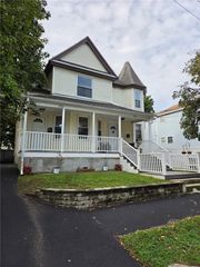 276 Vermont Avenue, Providence, RI 02905