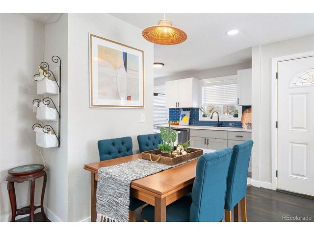 1789 Dallas St, Aurora, CO 80010