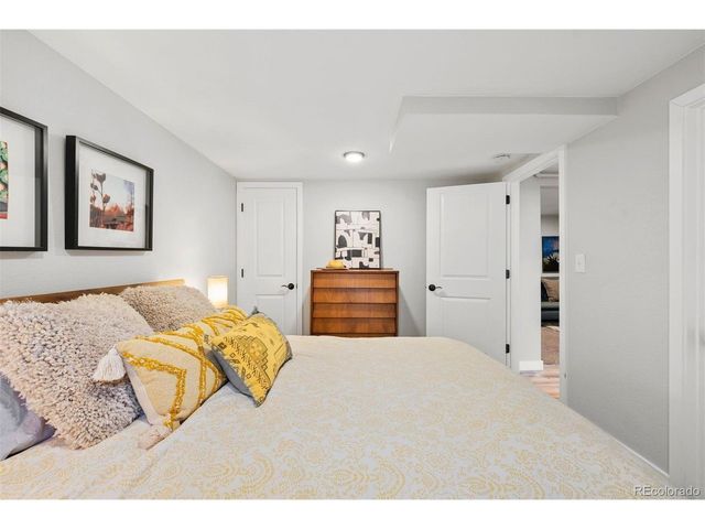 1789 Dallas St, Aurora, CO 80010