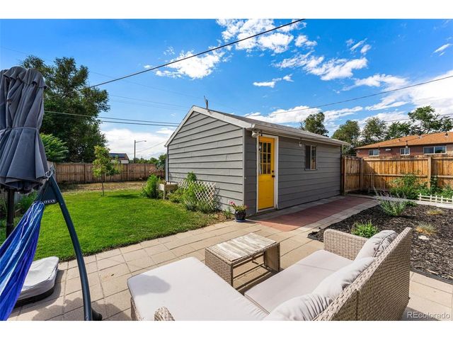 1789 Dallas St, Aurora, CO 80010
