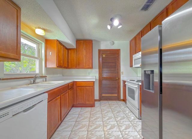 1537 GOODWOOD Drive, Tallahassee, FL 32308