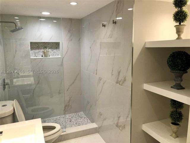 19999 E Country Club Dr 1405, Aventura, FL 33180