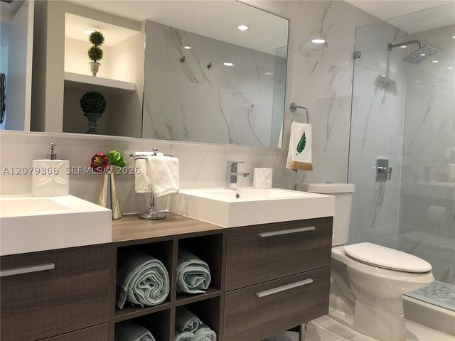 19999 E Country Club Dr 1405, Aventura, FL 33180