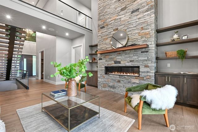 555 Whitecap Road, Bellingham, WA 98229