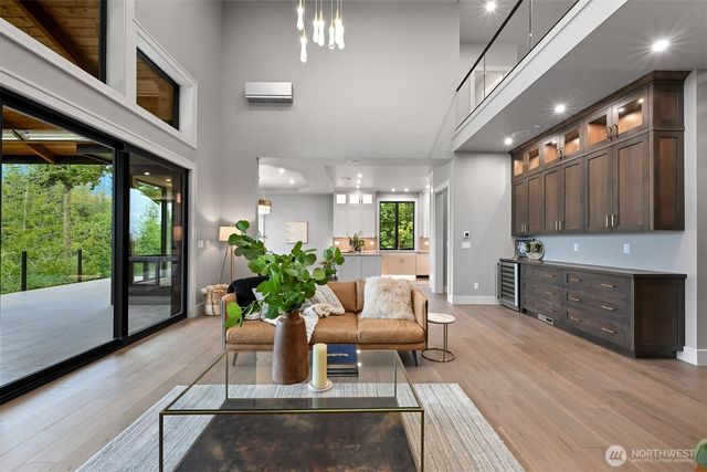 555 Whitecap Road, Bellingham, WA 98229