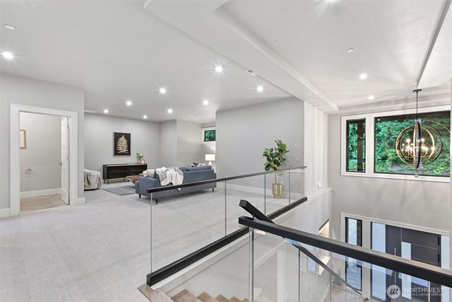 555 Whitecap Road, Bellingham, WA 98229