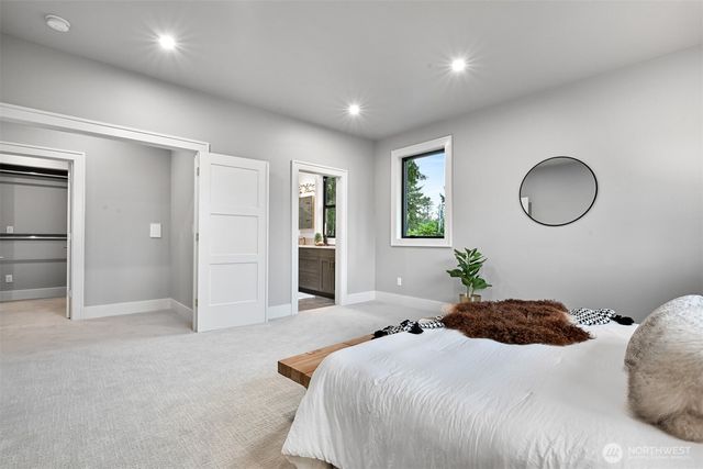 555 Whitecap Road, Bellingham, WA 98229