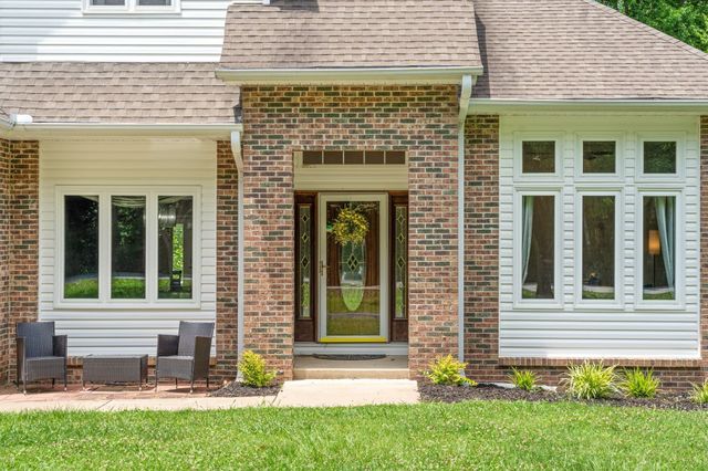 4178 Highway 49, Tennessee Ridge, TN 37178