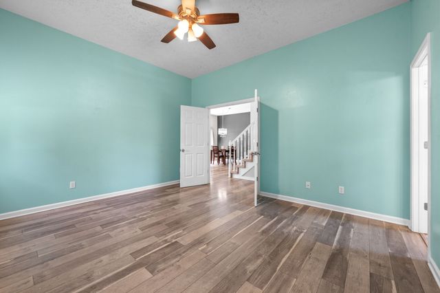 4178 Highway 49, Tennessee Ridge, TN 37178