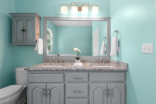 4178 Highway 49, Tennessee Ridge, TN 37178