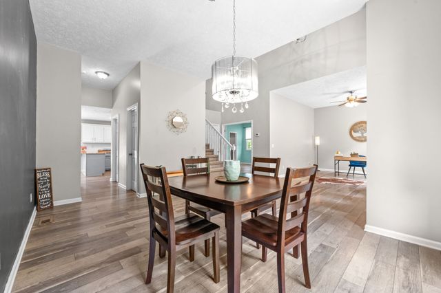 4178 Highway 49, Tennessee Ridge, TN 37178