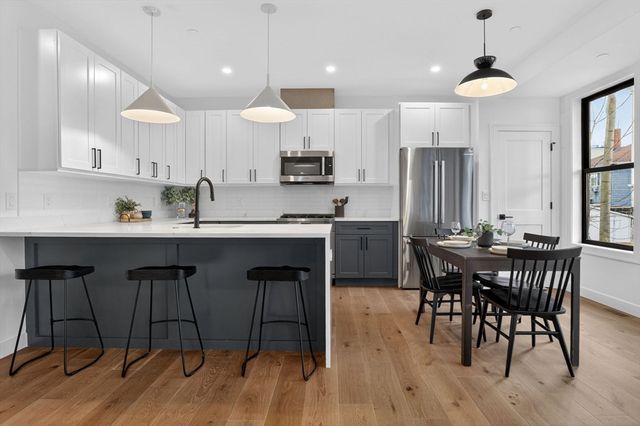 192 Washington Street R, Somerville, MA 02143