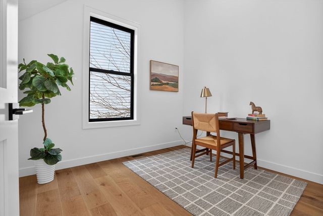 192 Washington Street R, Somerville, MA 02143