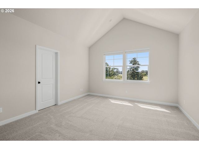 5065 Se DAVIS Rd, Hillsboro, OR 97123