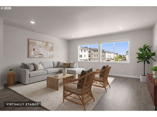 5065 Se DAVIS Rd, Hillsboro, OR 97123