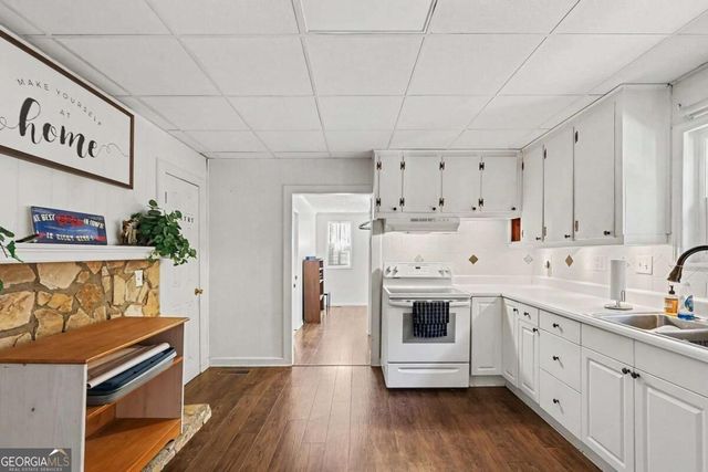 44 E Johnson Street, Temple, GA 30179
