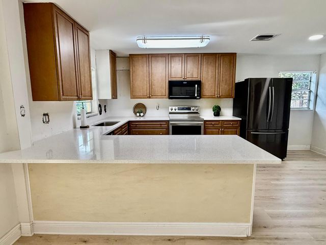 2503 Chesterfield Drive, Fort Pierce, FL 34982