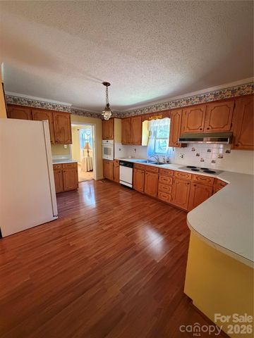 213 Stowe Road, Gastonia, NC 28056