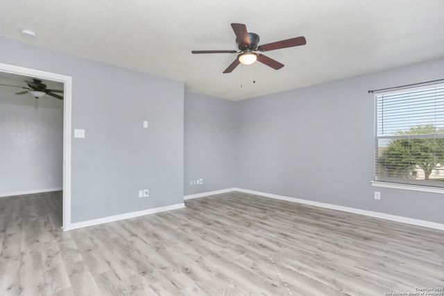 5705 Maxfli, Schertz, TX 78108