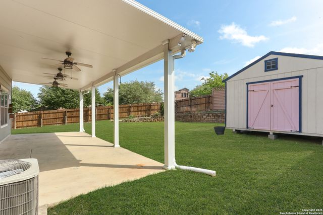 5705 Maxfli, Schertz, TX 78108